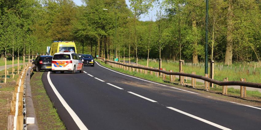 Auto gelanceerd door geleidenrail Auto gelanceerd door geleidenrail