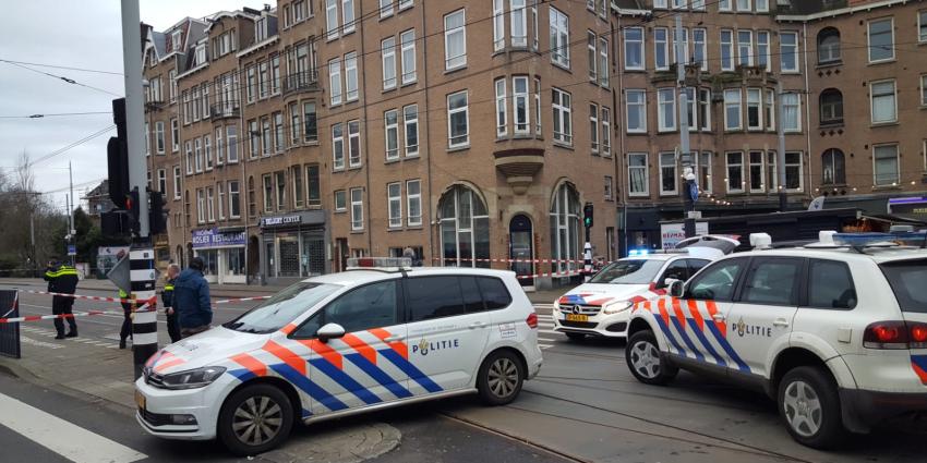 Verdacht pakket bij restaurant Verdacht pakket bij restaurant