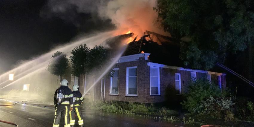 Brandweer blust brand Brandweer blust brand