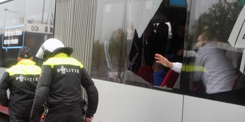 ME slaags met supporters Olympique Marseille in Groningen