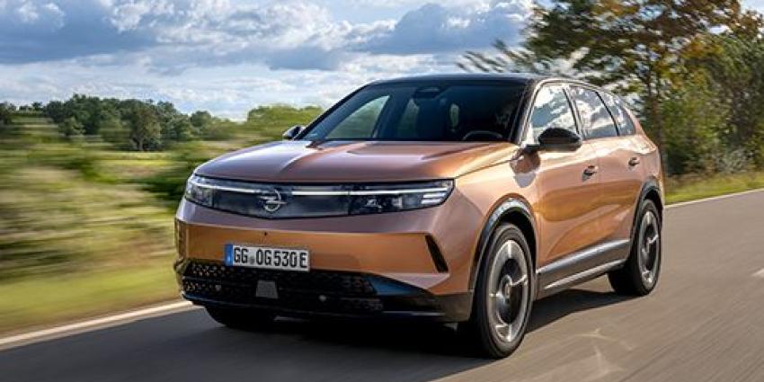 Opel Grandland met Intelli-Air: zegen voor hooikoortspatiënten Opel Grandland met Intelli-Air: zegen voor hooikoortspatiënten