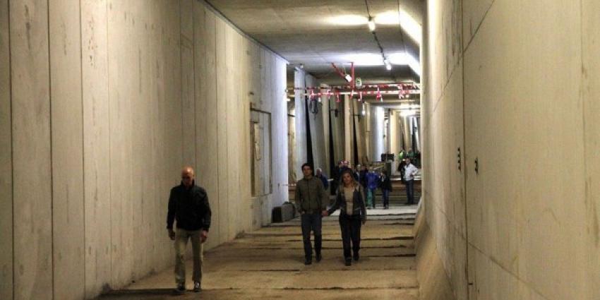 Foto van metrotunnel onder het IJ | Archief FBF.nl Foto van metrotunnel onder het IJ | Archief FBF.nl