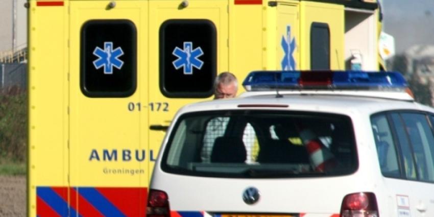 Bestuurster gewond bij aanrijding in Doezum Bestuurster gewond bij aanrijding in Doezum