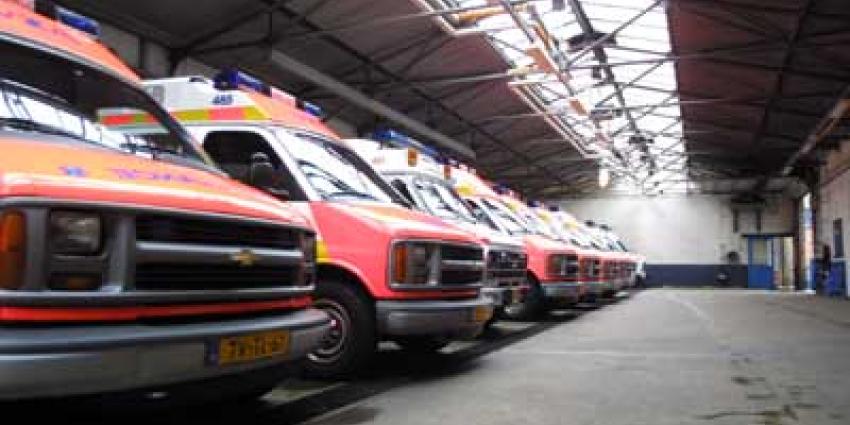 'Aankomende week weer drie grote stakingen ambulancepersoneel' 'Aankomende week weer drie grote stakingen ambulancepersoneel'