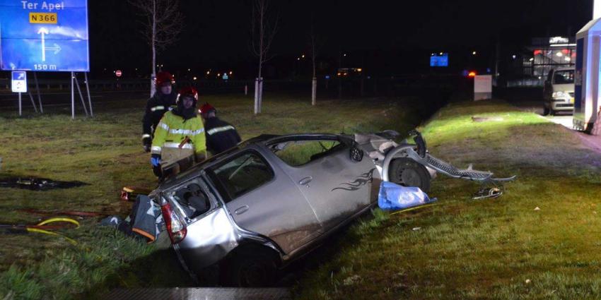 auto-greppel-brandweer-tankstation auto-greppel-brandweer-tankstation