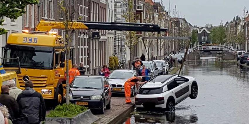 Duitse toeriste helpt bij redding te water geraakt gezin in Gouda Duitse toeriste helpt bij redding te water geraakt gezin in Gouda