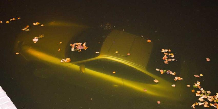 Dure Porsche kopje onder in Schiedam