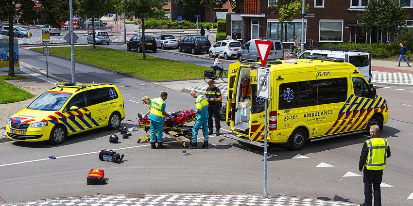 Motorrijder gewond bij aanrijding in Eindhoven Motorrijder gewond bij aanrijding in Eindhoven