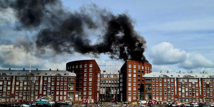 brand-barcelonaplein-KNSM-eiland brand-barcelonaplein-KNSM-eiland