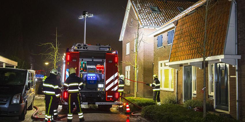 Brandweer heeft woningbrand snel onder controle in Sint-Oedenrode Brandweer heeft woningbrand snel onder controle in Sint-Oedenrode
