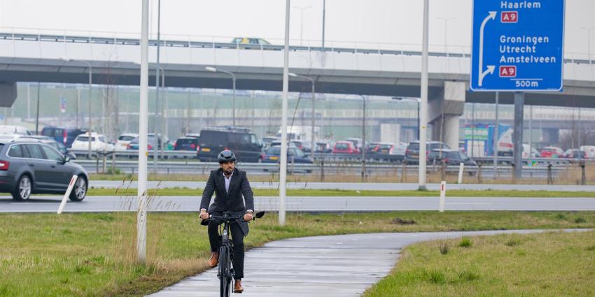 Fietsconcept voorkomt fileleed rond Schiphol Fietsconcept voorkomt fileleed rond Schiphol