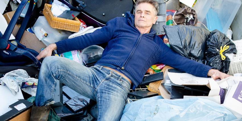 Onverkoopbare meuk kost kringloopwinkel veel geld Onverkoopbare meuk kost kringloopwinkel veel geld