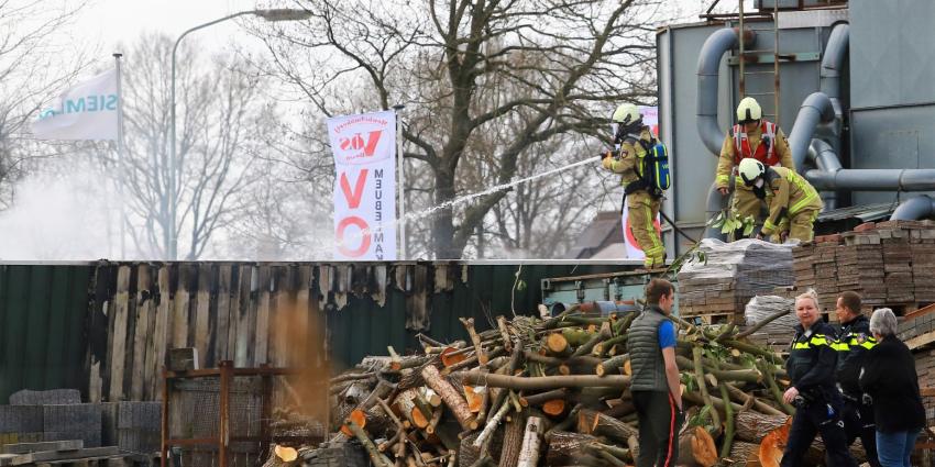 Brandweer blust brand Brandweer blust brand