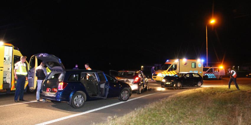 Drie gewonden bij aanrijding op N33 bij Appingedam