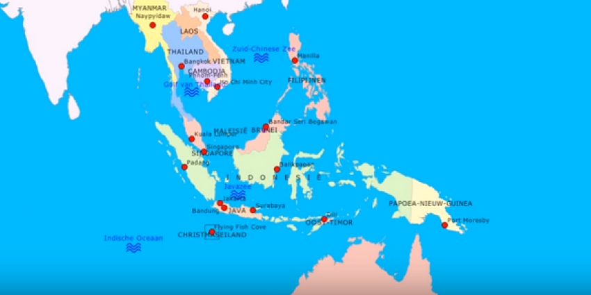 Indonesische politie doodt vier mannen die met zwaarden politiebureau aanvallen Indonesische politie doodt vier mannen die met zwaarden politiebureau aanvallen