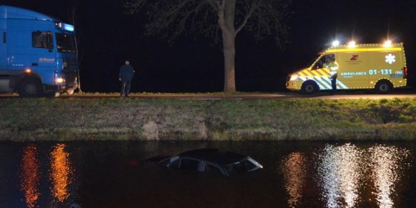 Auto te water in Muntendam Auto te water in Muntendam