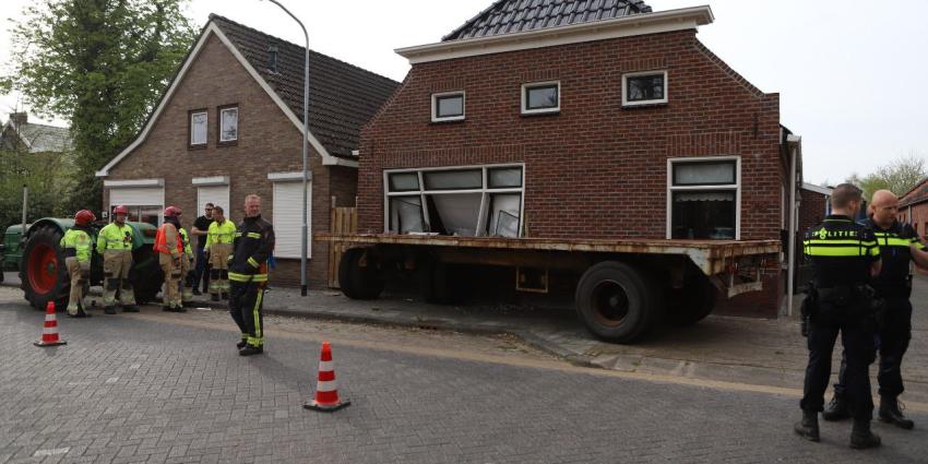 Aanhanger in woning Aanhanger in woning