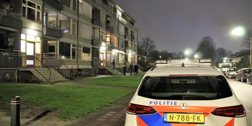 politieauto-flat-donker politieauto-flat-donker