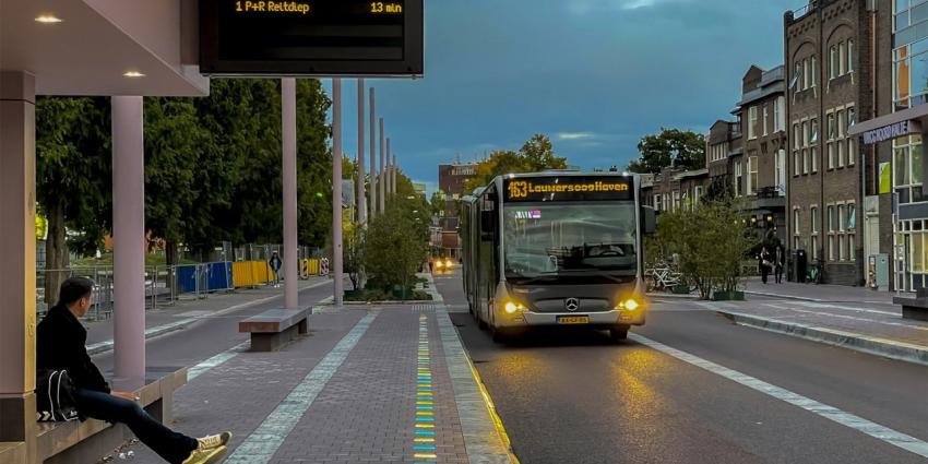 Qbuzz bij halt UMCG noord Qbuzz bij halt UMCG noord