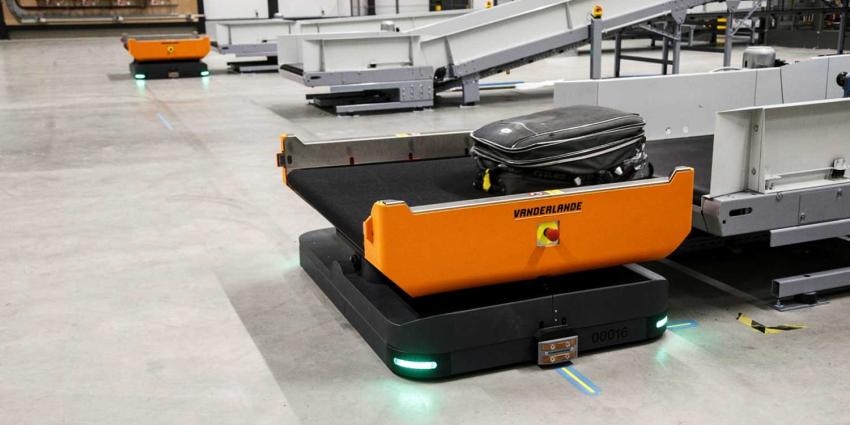 Rotterdam Airport test gerobotiseerde afhandeling bagage Rotterdam Airport test gerobotiseerde afhandeling bagage