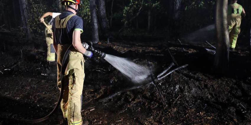 Brandweer blust brand Brandweer blust brand