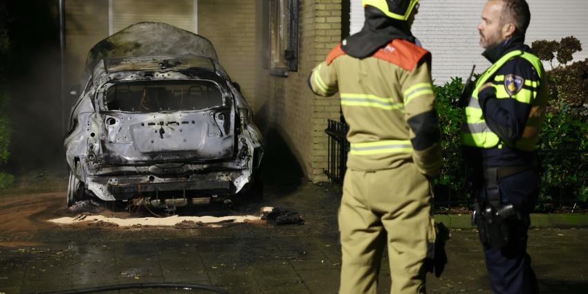 Auto uitgebrand Auto uitgebrand