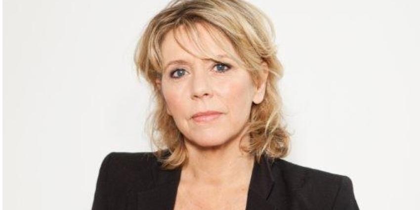 Gouden Kalf voor de Filmcultuur naar Sandra den Hamer Gouden Kalf voor de Filmcultuur naar Sandra den Hamer