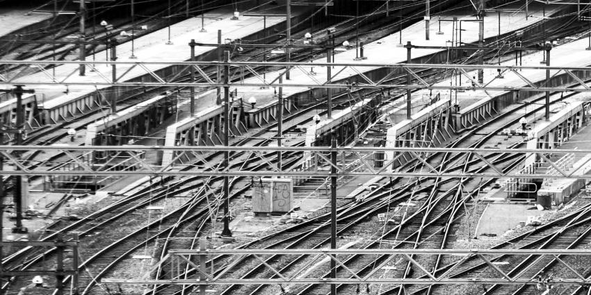 spoor-rails-zwartwit spoor-rails-zwartwit