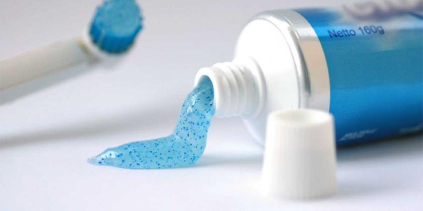 Titaniumdioxide deeltjes gevonden in lever en milt van de mens Titaniumdioxide deeltjes gevonden in lever en milt van de mens