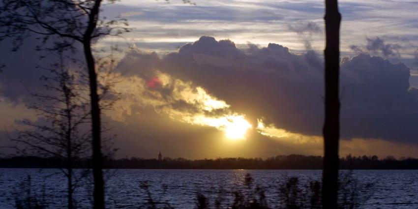 water-plassen-natuur-zon water-plassen-natuur-zon