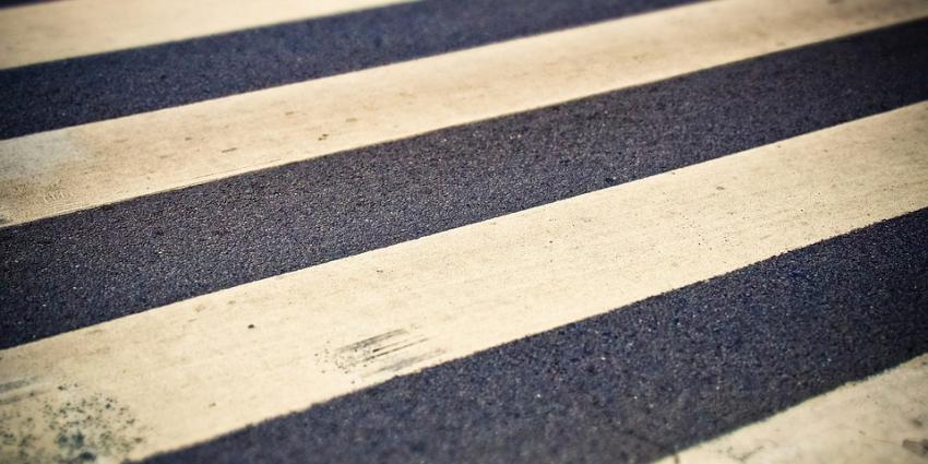 Jongetje (9) aangereden op zebrapad Jongetje (9) aangereden op zebrapad