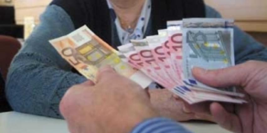 Nederlanders betalen minder contant Nederlanders betalen minder contant