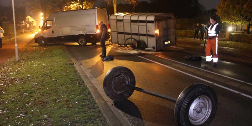 aanhanger-achteras-aanrijding aanhanger-achteras-aanrijding
