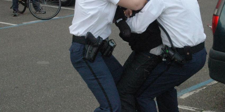 Politie heeft handen vol aan verwarden mensen Politie heeft handen vol aan verwarden mensen