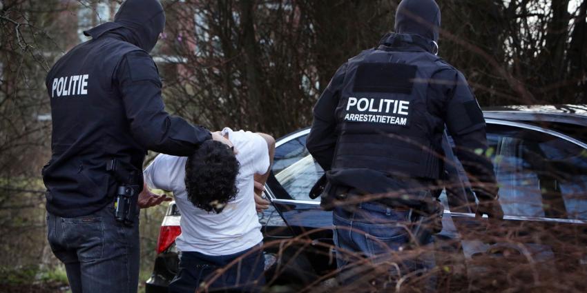Arrestatieteam pakt 32-jarige veroordeelde op Arrestatieteam pakt 32-jarige veroordeelde op
