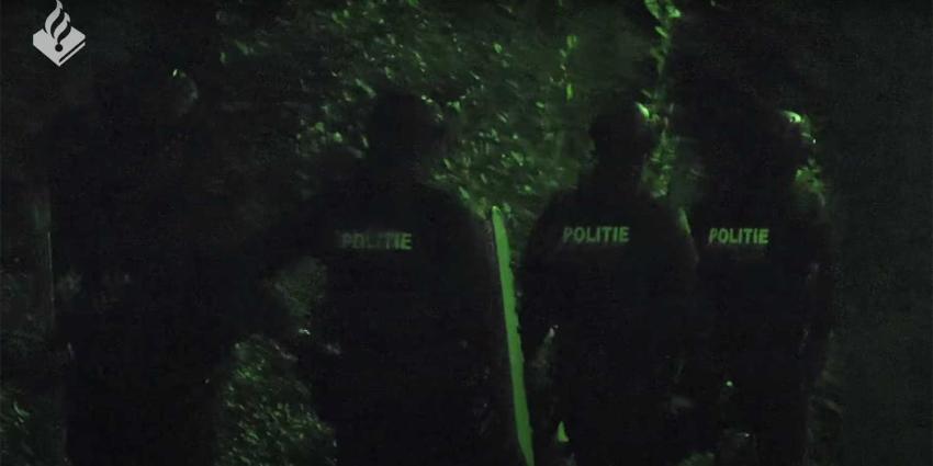 arrestatieteam-donker arrestatieteam-donker