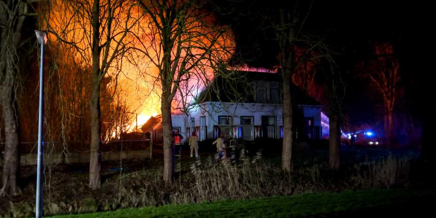 brand-boerderij brand-boerderij