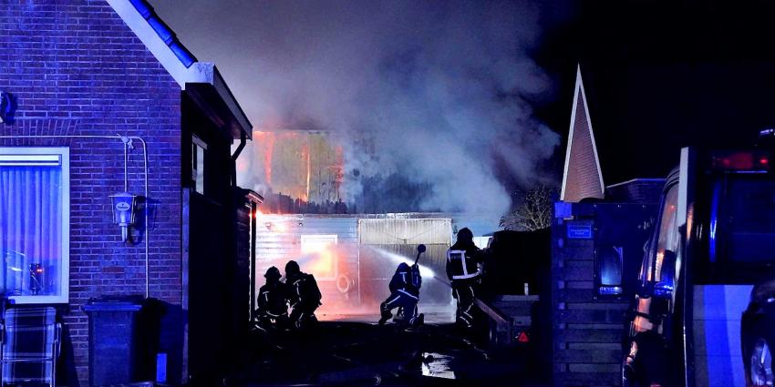 brand-schuur-boerderij brand-schuur-boerderij