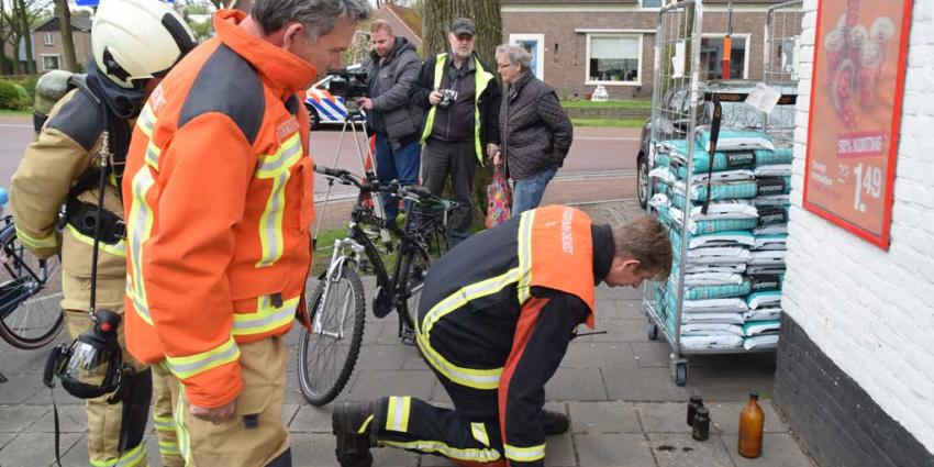 Jongen naar ziekenhuis na experimenteren met vloeistoffen