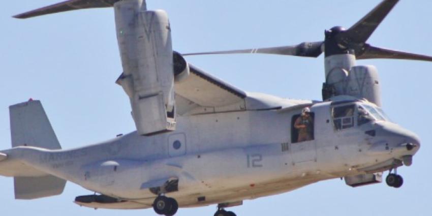 Vier doden bij neerstorten Amerikaans militair vliegtuig Vier doden bij neerstorten Amerikaans militair vliegtuig