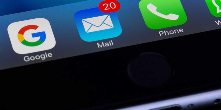 email email