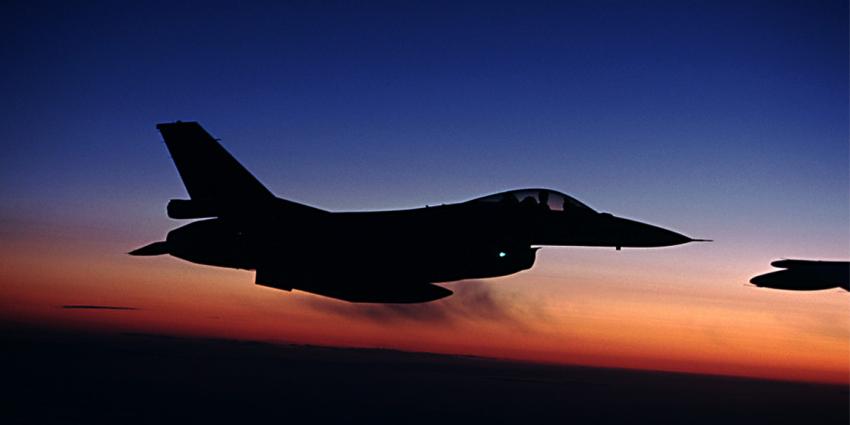 F-16
