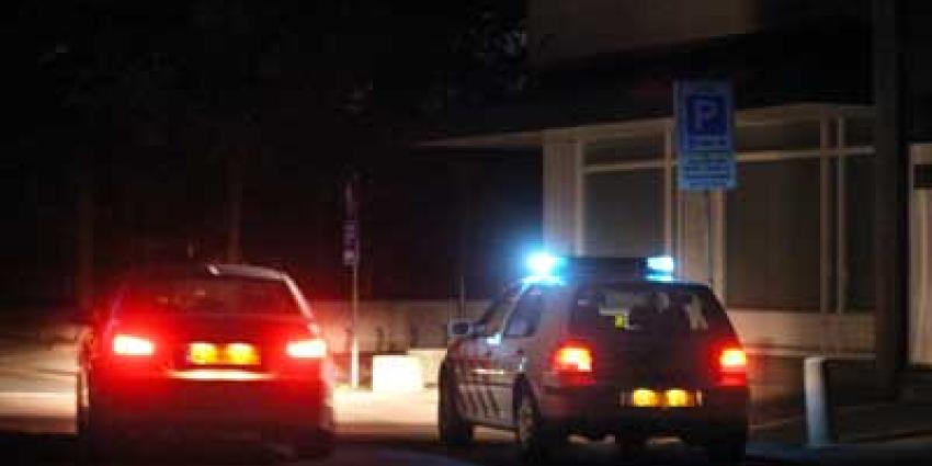 Ontvoerde jongen (17) weet uit rijdende auto in Aerdenhout te ontsnappen Ontvoerde jongen (17) weet uit rijdende auto in Aerdenhout te ontsnappen