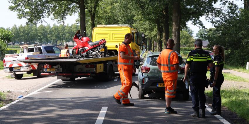 Hulpdiensten ter plaatse Hulpdiensten ter plaatse