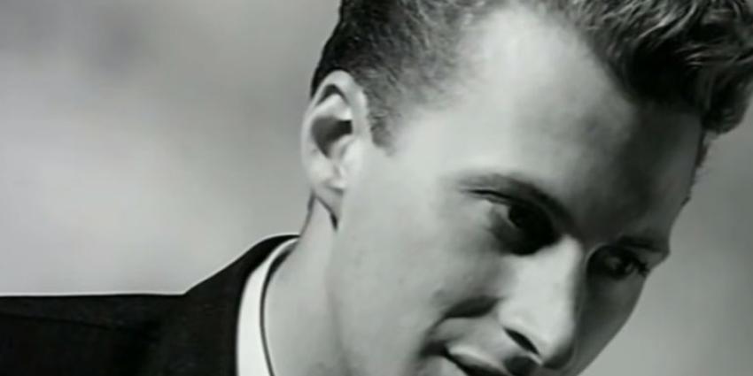 Britse zanger Colin Vearncombe van 'Wonderful Life', is overleden Britse zanger Colin Vearncombe van 'Wonderful Life', is overleden