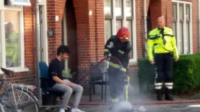 Brandweer koelt pan
