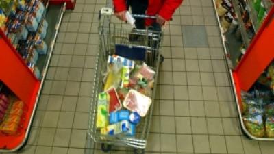 Zeer jong meisje verdacht van brandstichting in supermarkt Zeer jong meisje verdacht van brandstichting in supermarkt