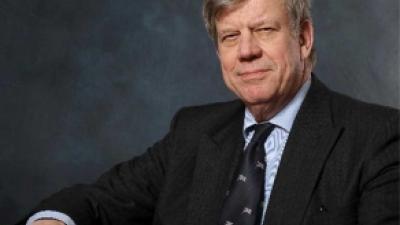 Foto van minister Opstelten Foto van minister Opstelten
