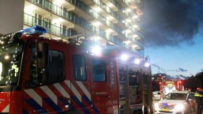 Dode en drie gewonden bij grote flatbrand Capelle aan den IJssel