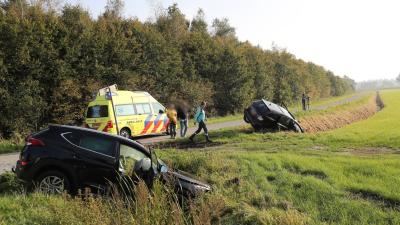 Auto's in droge sloot